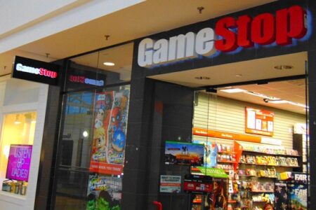 GameStop 以「監管不確定性」為由將停止支援自家加密錢包